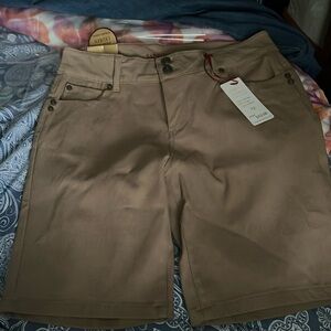 Sabrina Lauren tan shorts for women